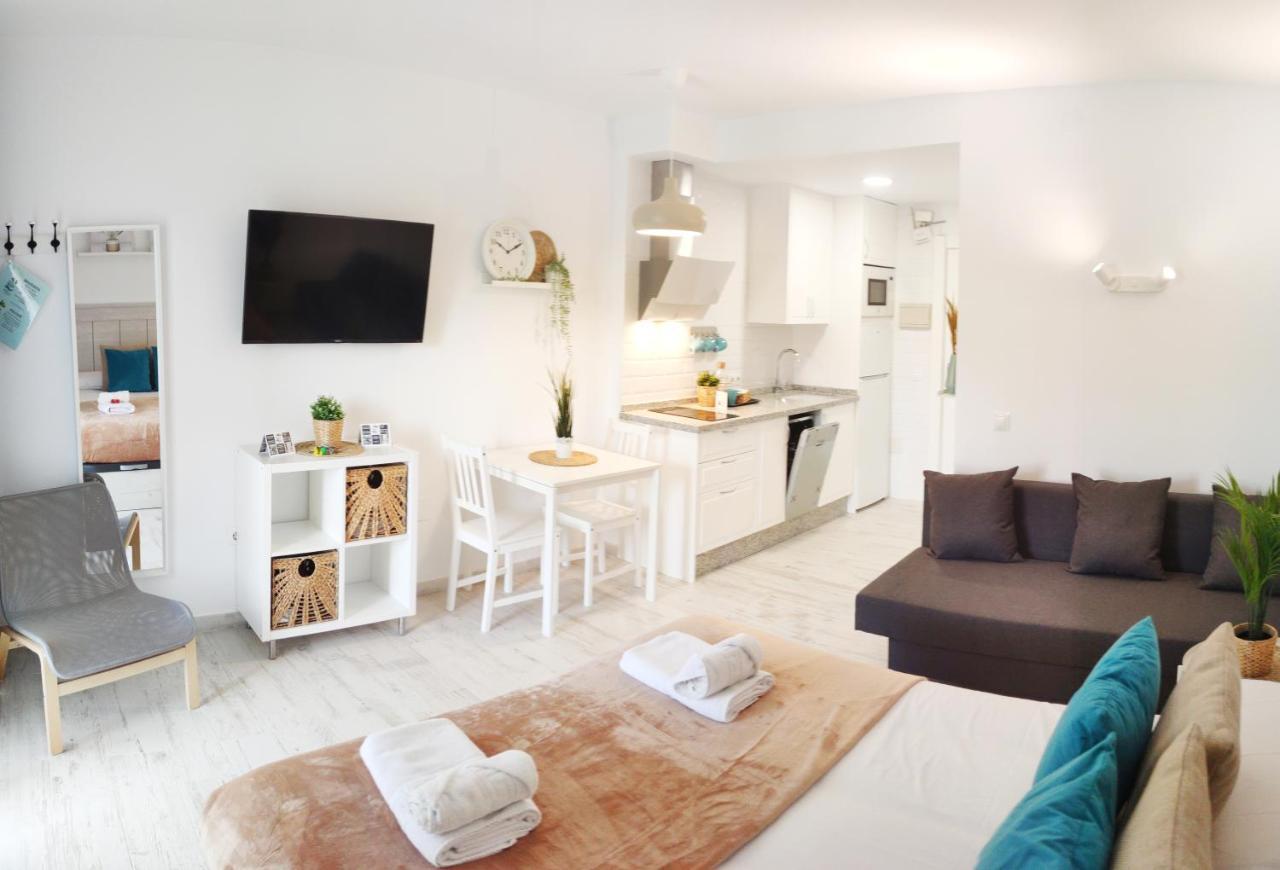 El Estudio De La Playa Benalbeach Holidays Paradise Benalmádena