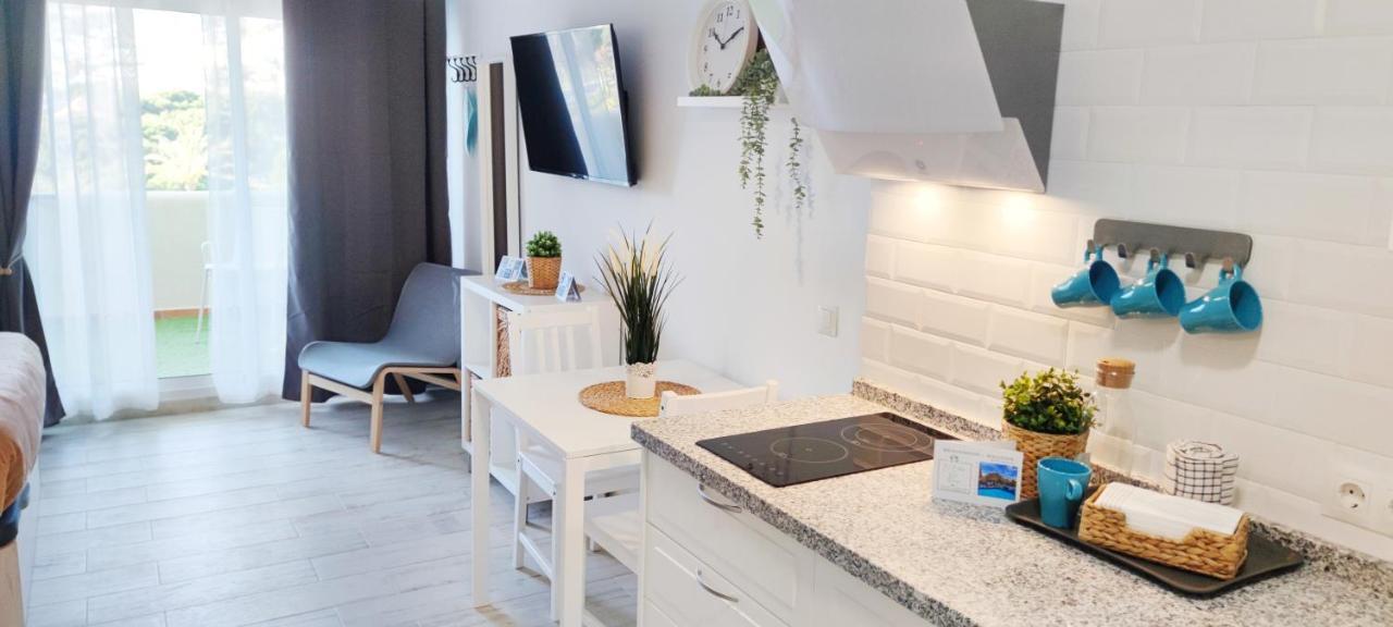 Apartamento El Estudio De La Playa Benalbeach Holidays Paradise